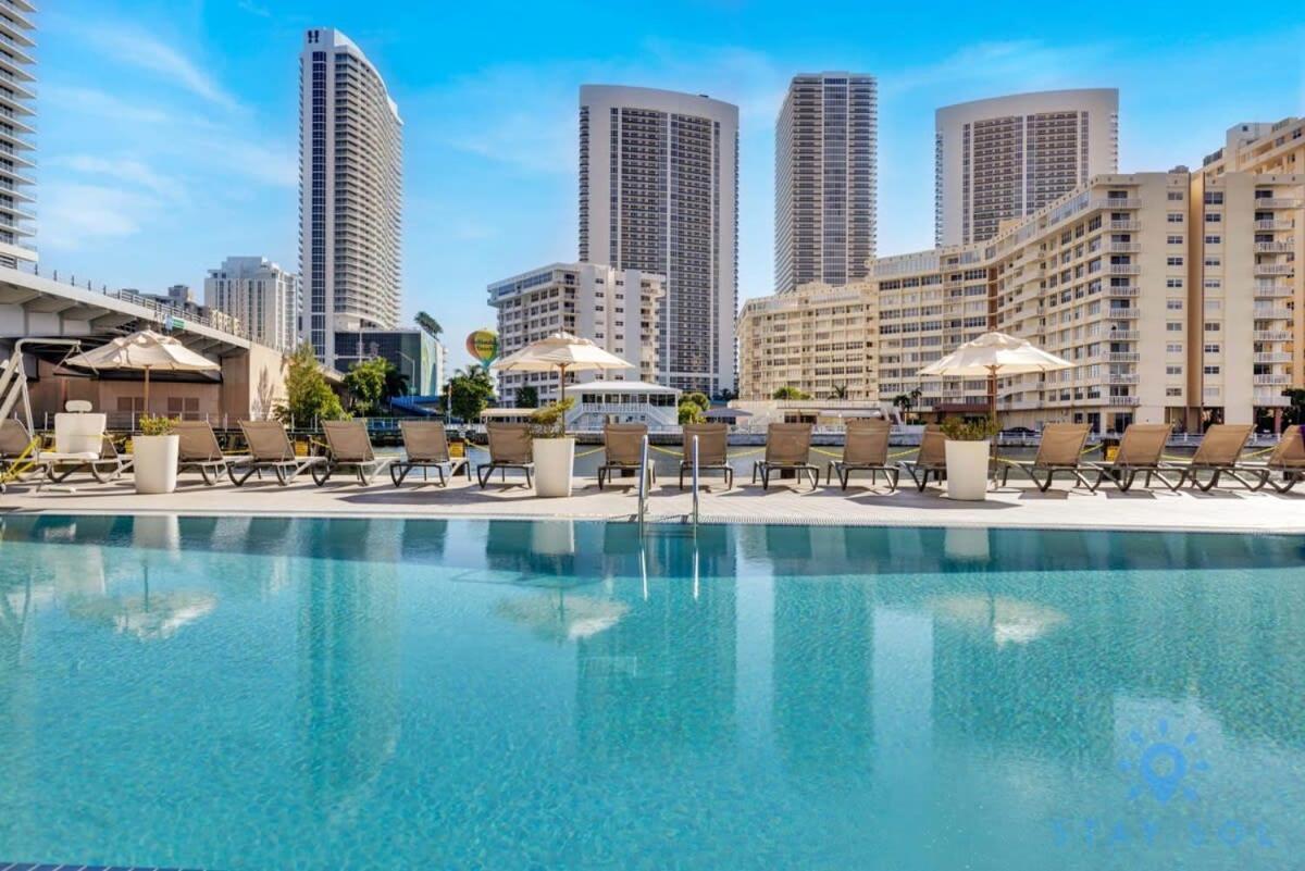 Balcony - Pool - Near Beach - Gym ฮาลลันเดลบีช ภายนอก รูปภาพ